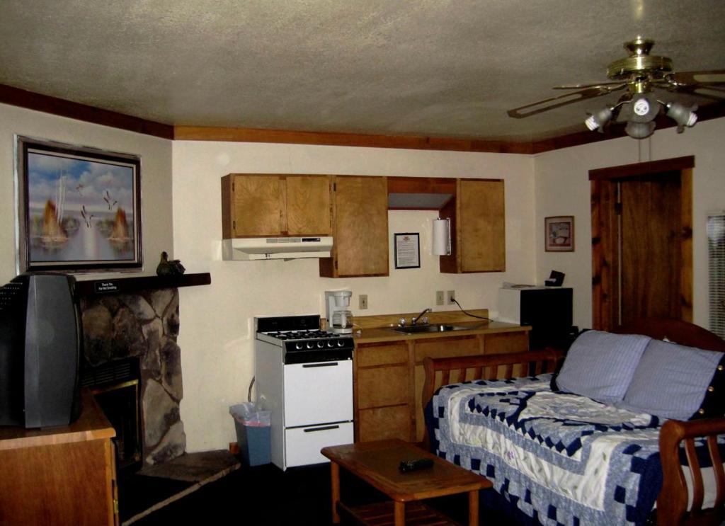 Majestic Moose Lodge - Coptic Village Big Bear Lake Zimmer foto